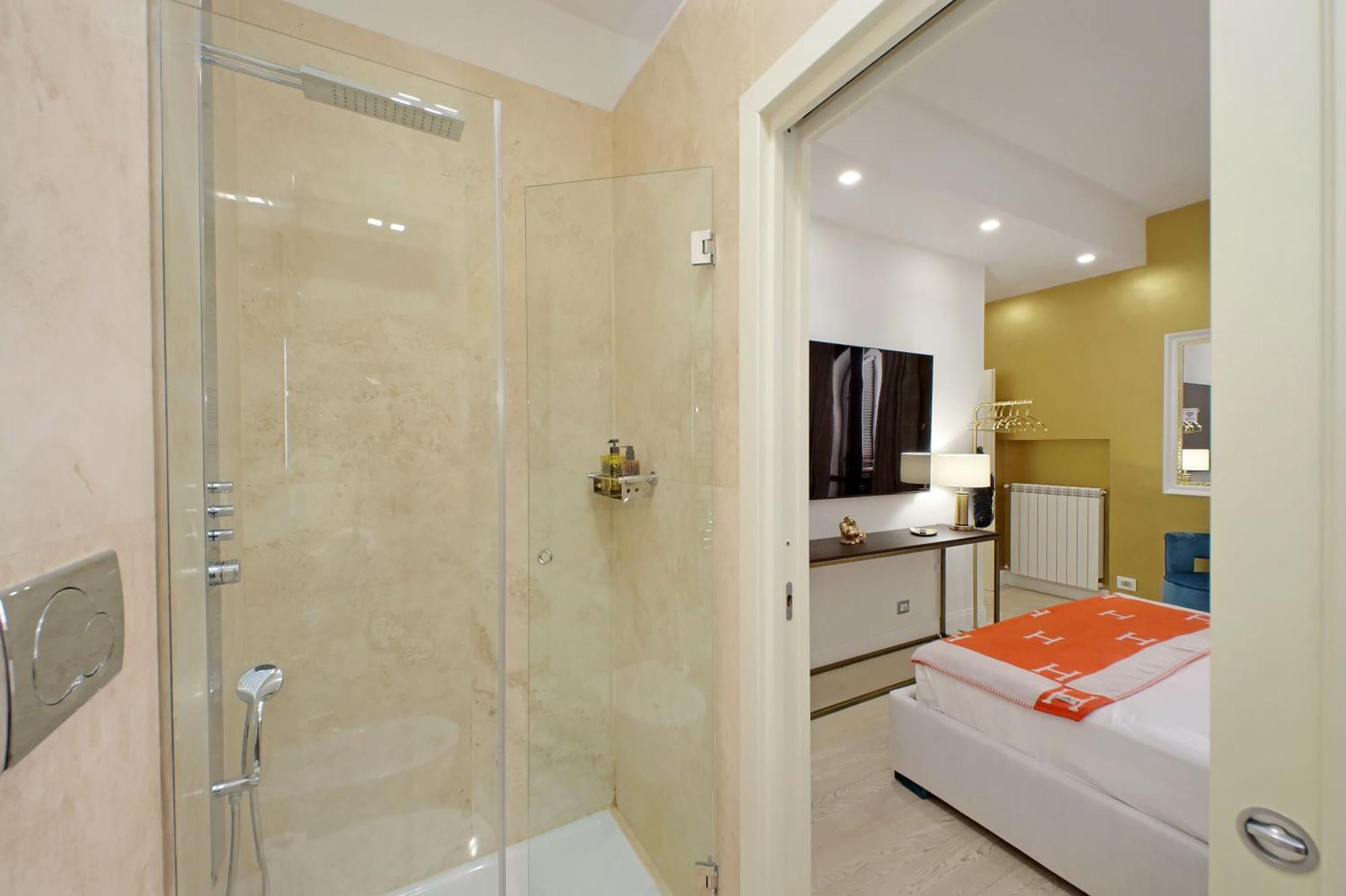 Spanish Diamond Luxury Style Appartement Rome